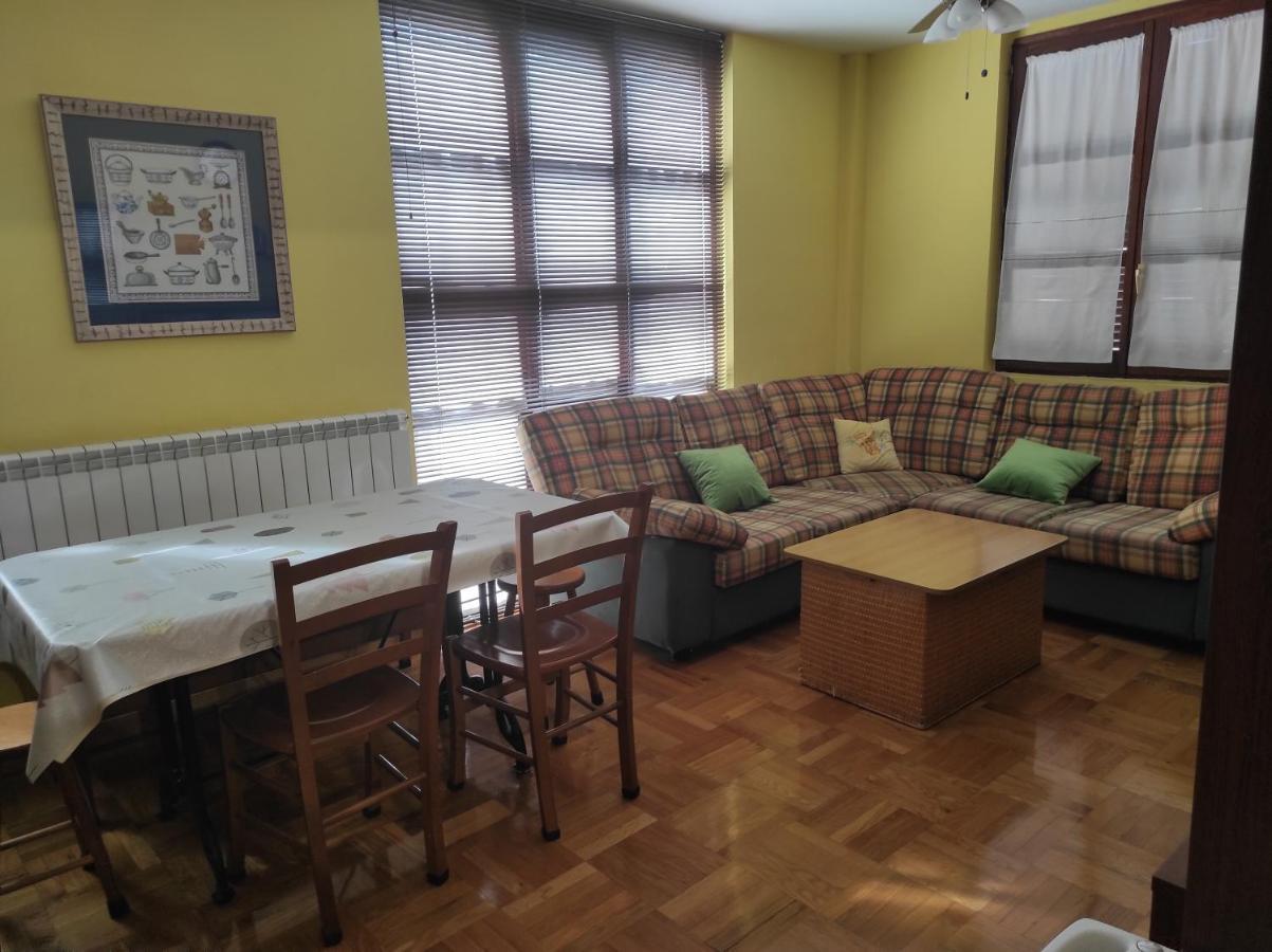 Apartamento Parque Europa 에스카레이 외부 사진